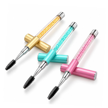 Goupillon Luxe BeLash – brosse cils et sourcils avec capuchon 2